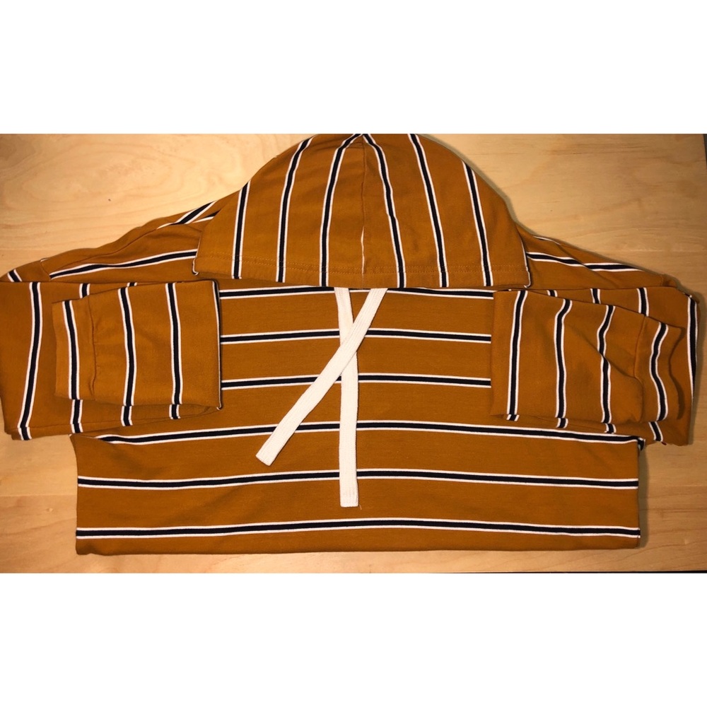 Stripped Hoodied Sweater